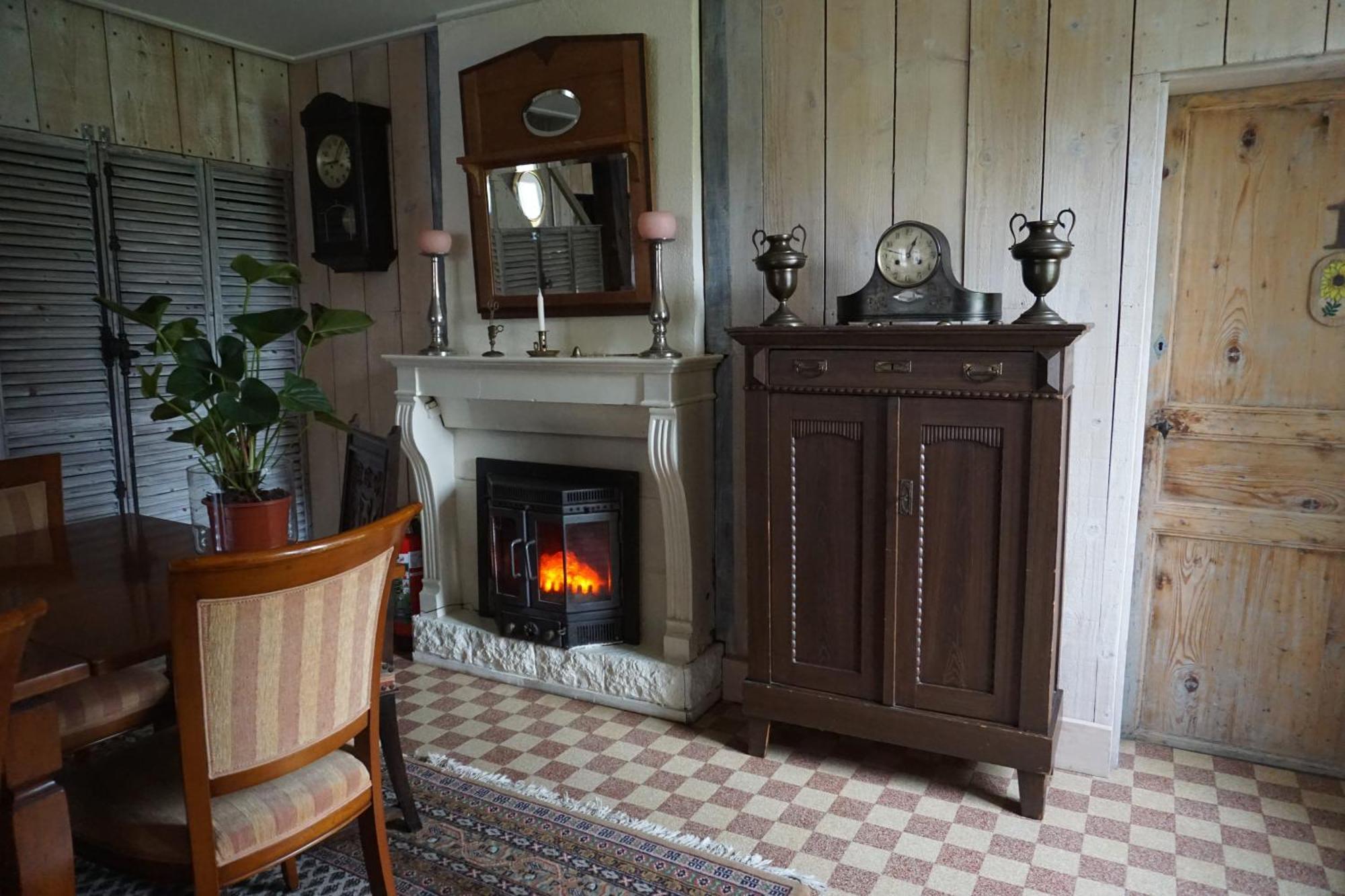 Chambre D'Hotes Juste-Confortable Fleurey-les-Lavoncourt Exterior photo